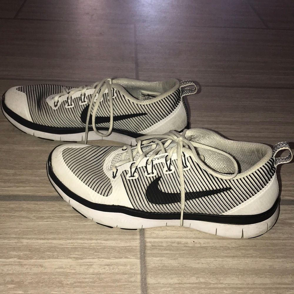 Nike Mens Tennis Shoes